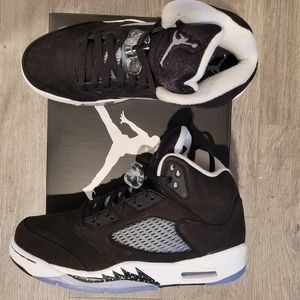 Jordan Retro 5 ' Moonlight'
